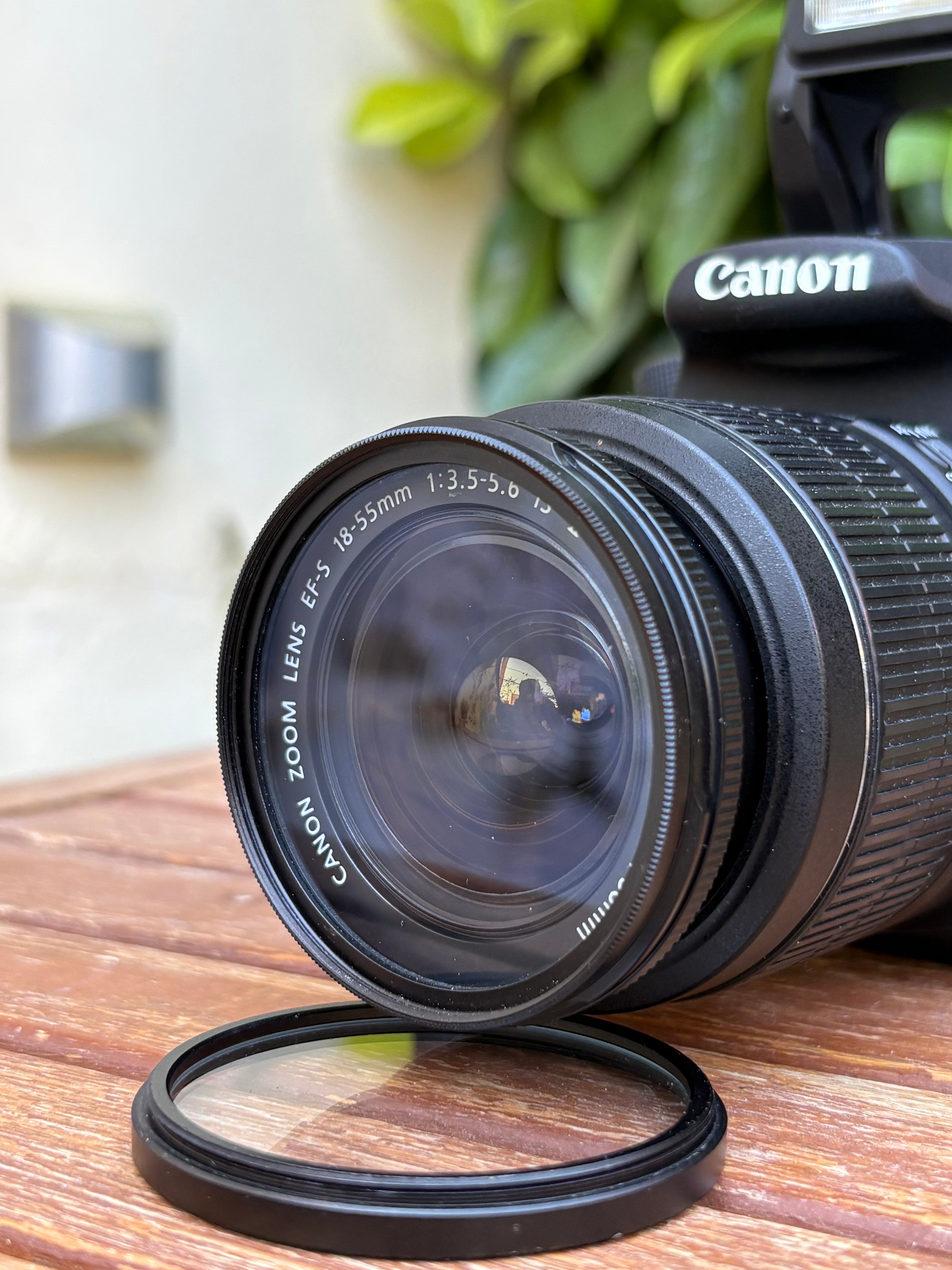 Canon EOS 1200D + 18-55mm