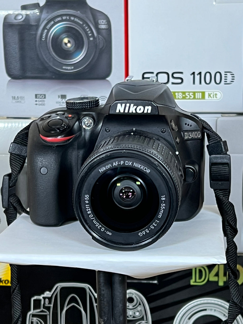 Nikon D3400 Pro + Nikon 18-55mm y Accesorios