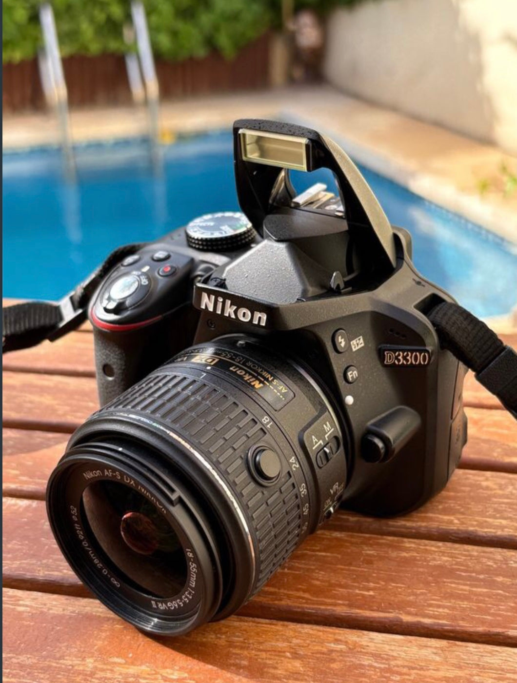 Nikon d3300 + Nikon 18-55mm