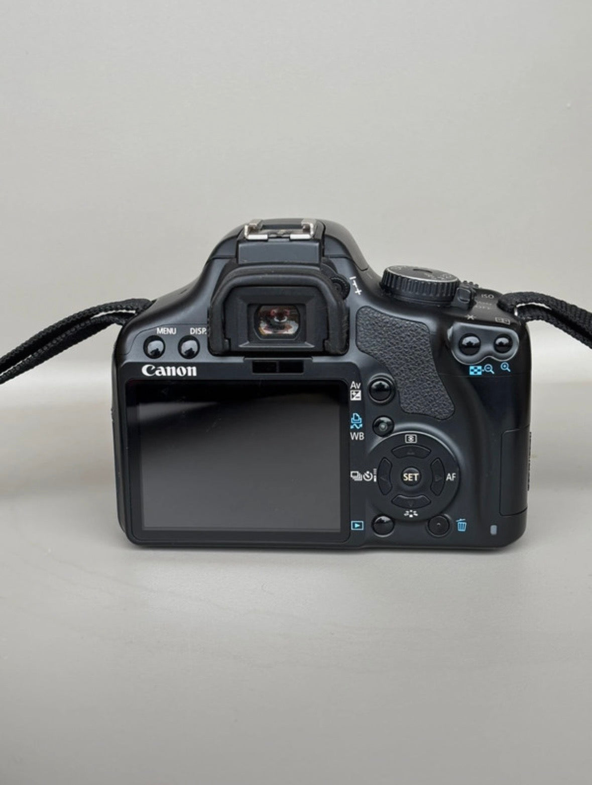 Canon EOS 450D Pro + Canon 18-55mm y Accesorios